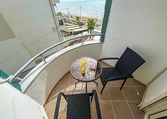 Sea View 公寓 Durrës